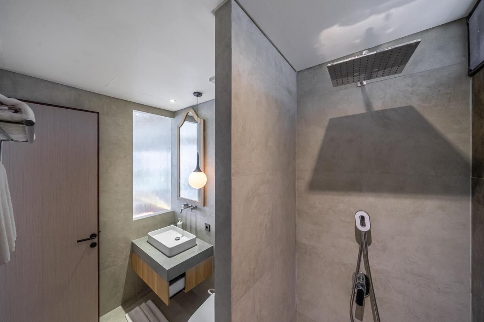 The Wave Apartment Canggu  Luaran gambar